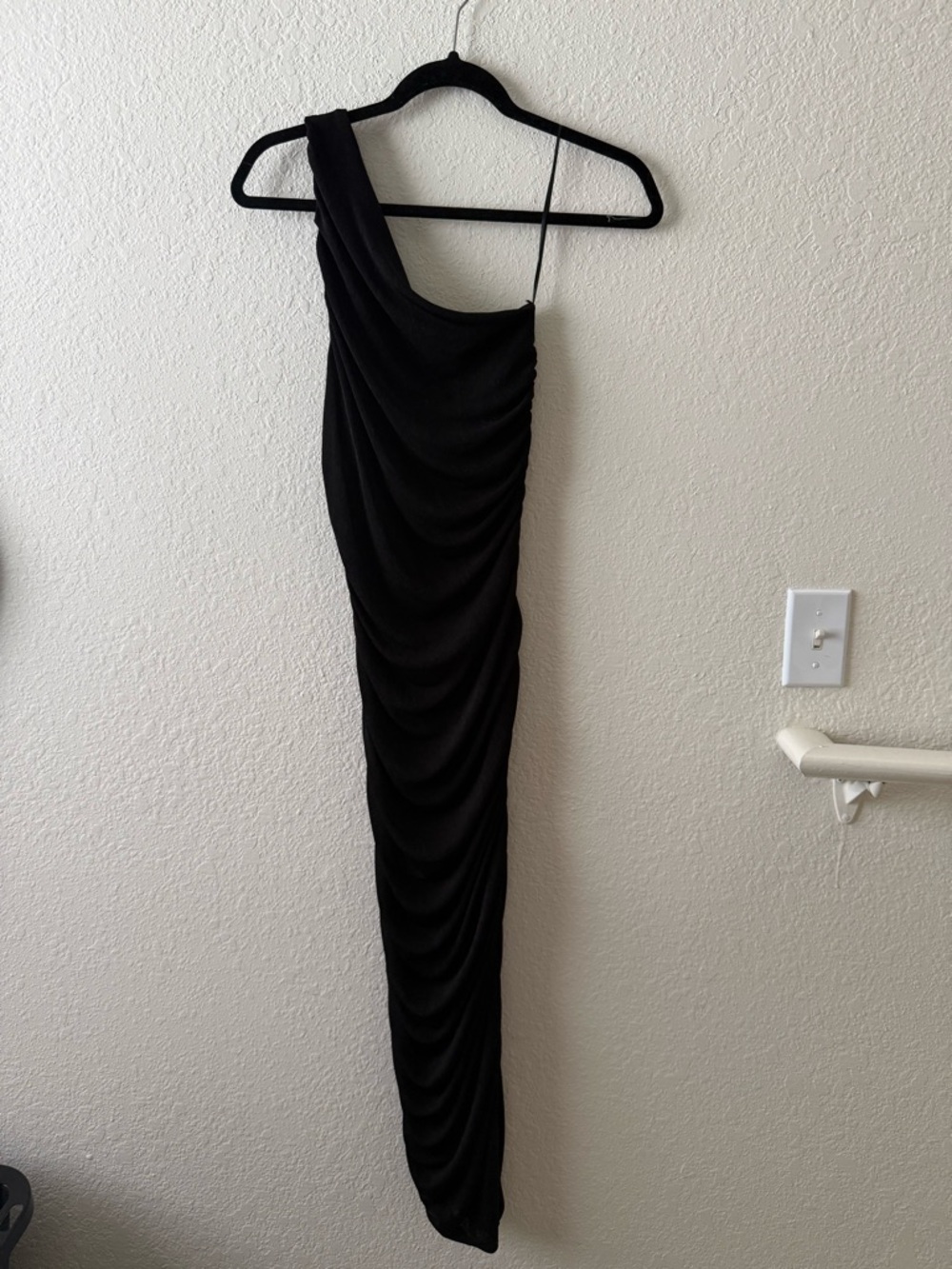 Asymmetric One-Shoulder Black Ruched Evening Dress